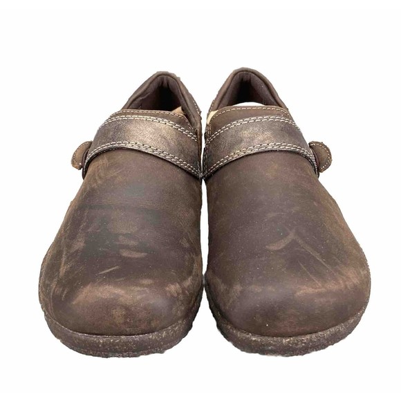 CLARKS WOMEN’S SIZE 6.5 ROSEVILLE DOT DARK BROWN LEATHER SLIP-ON LOAFER - Picture 4 of 8